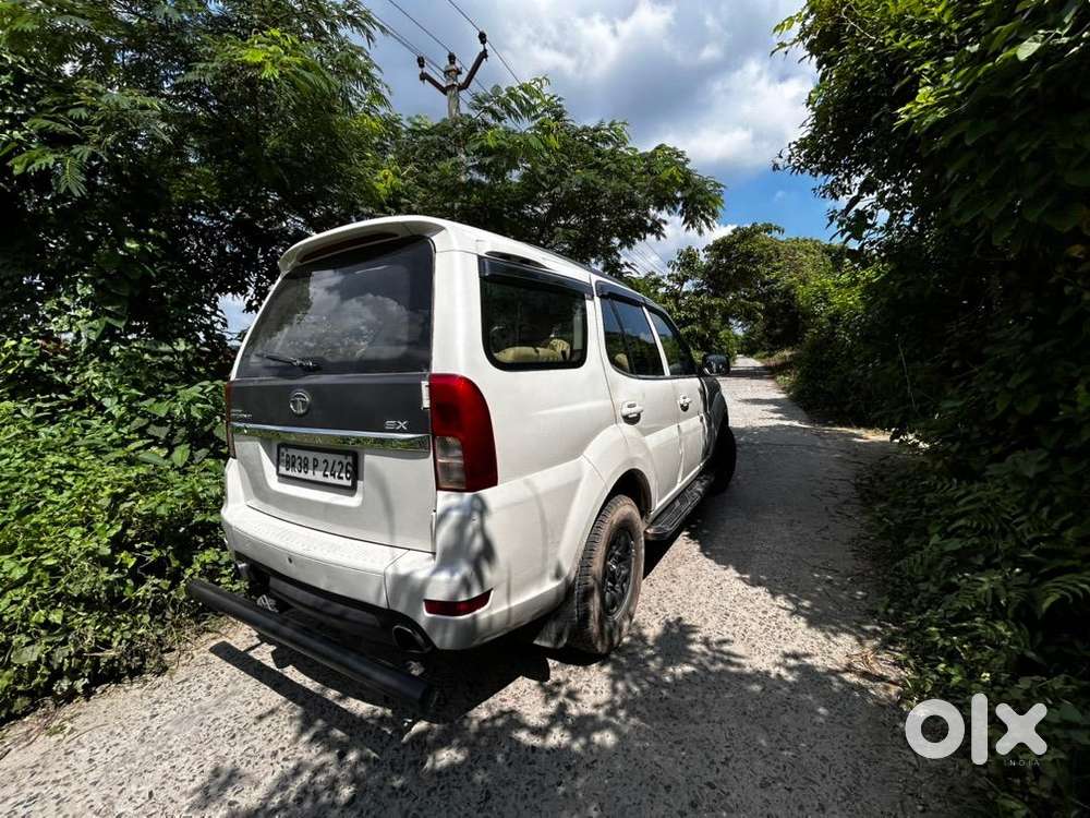 Tata Safari Storme 2017 Diesel 123000 Km Driven