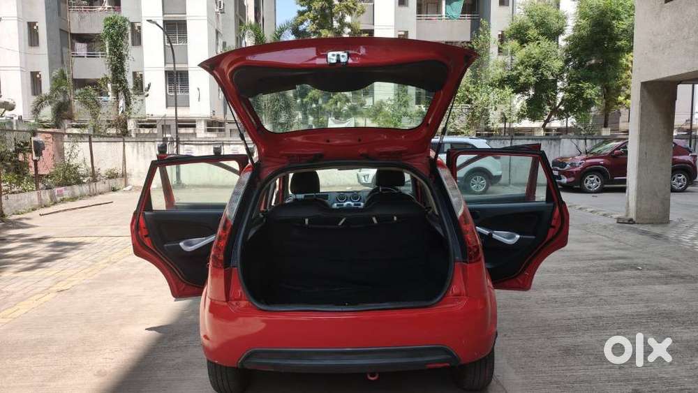 Ford Figo Petrol Zxi, 2011, Petrol