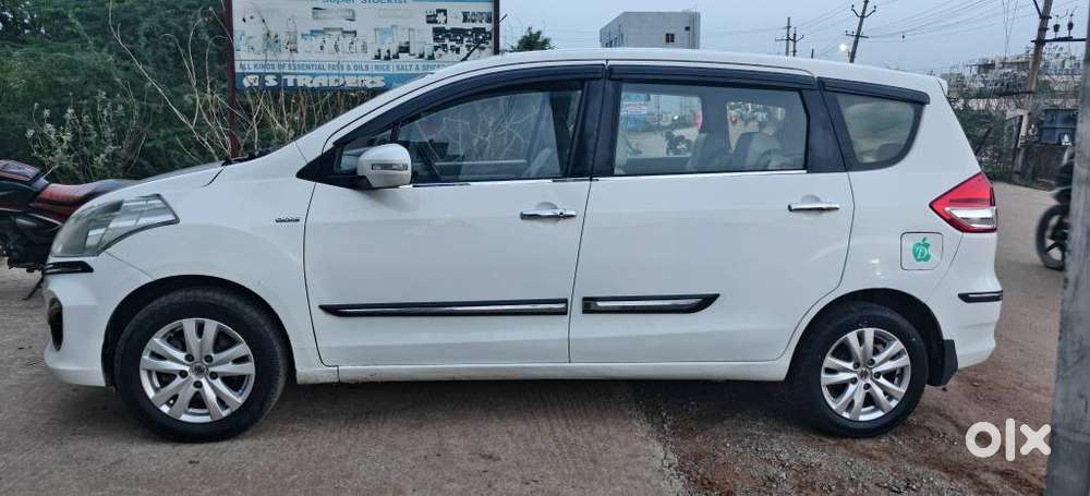 Maruti Suzuki Ertiga Zdi+ Shvs, 2015, Diesel