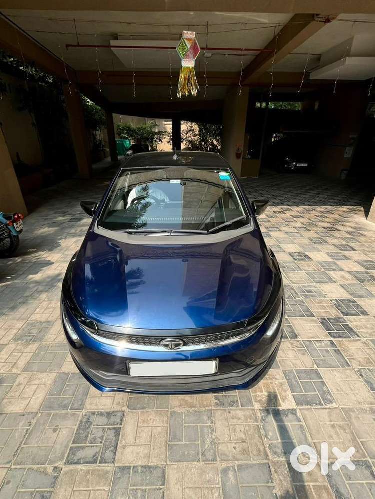 22 Tata Altroz Xz+ Automatic (top Variant) Available For Sale.