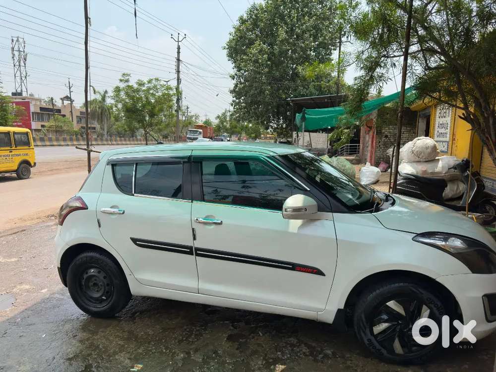 Maruti Suzuki Swift 2016
