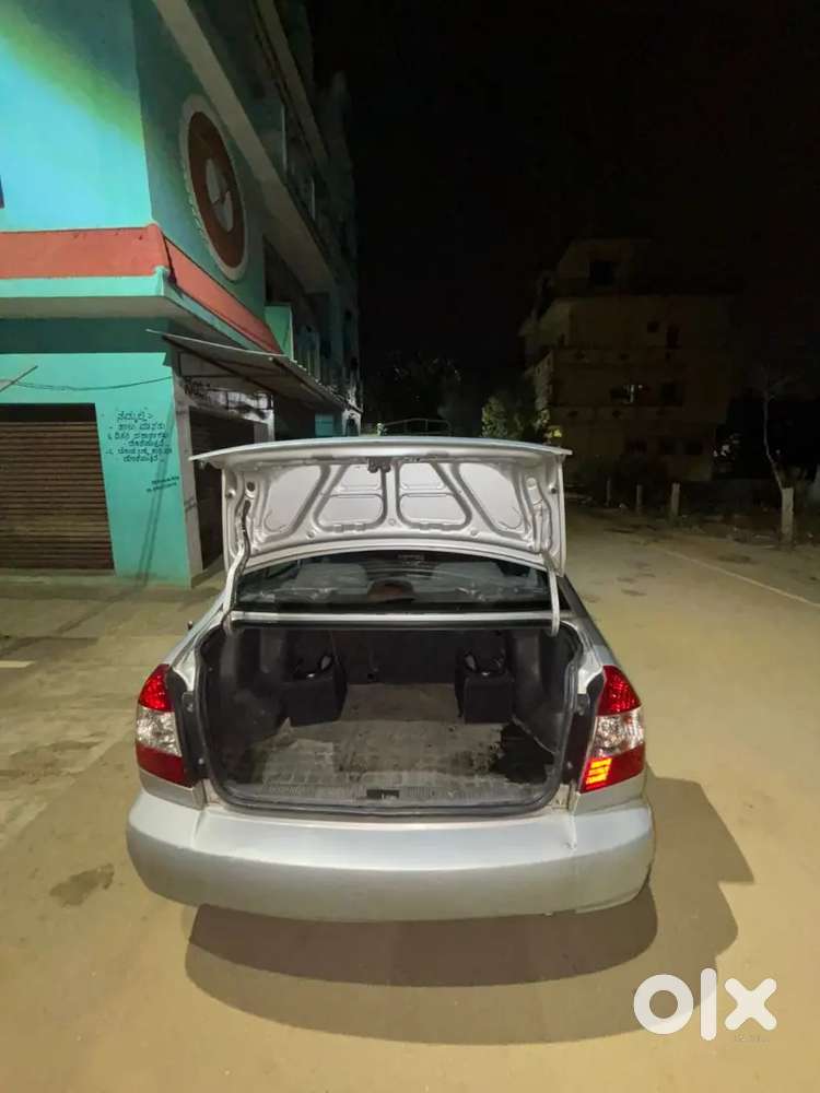 Hyundai Accent Hatchback 2004 Petrol Well Maintained
