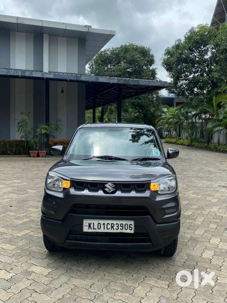 Maruti Suzuki S-presso Vxi Opt, 2021, Petrol