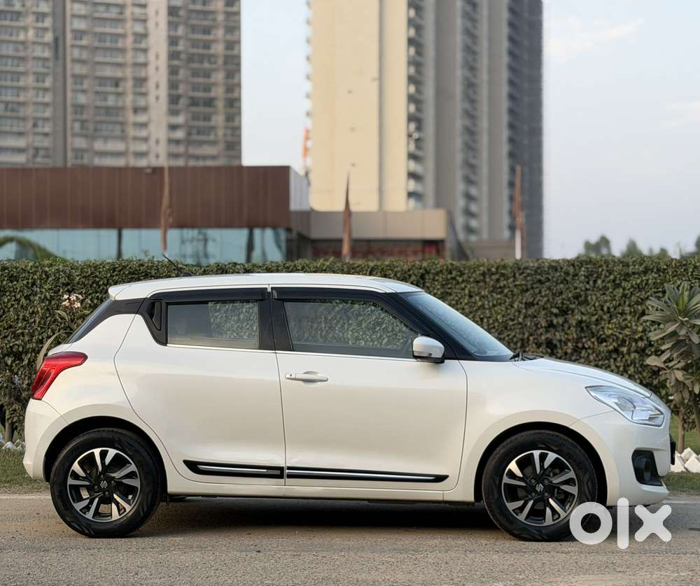 Maruti Suzuki Swift 1.2 Vxi (o), 2023, Petrol