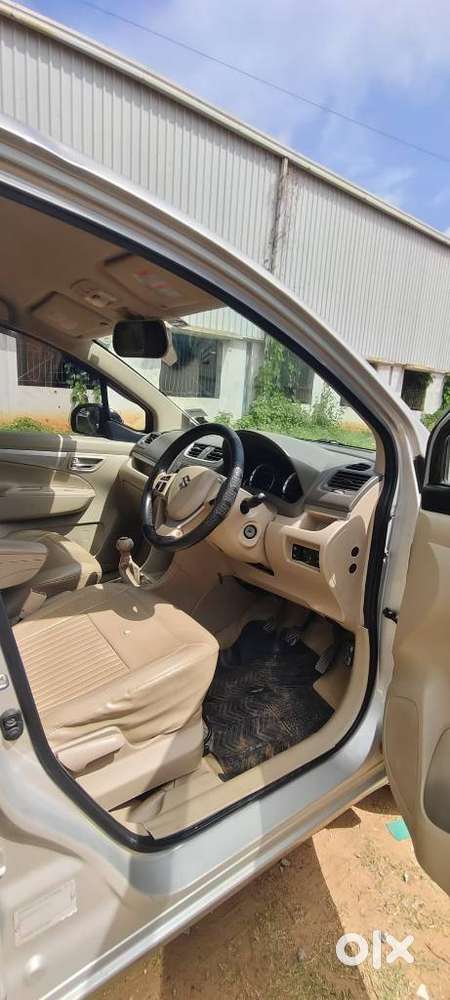 Maruti Suzuki Ertiga 1.4 Vxi Abs, 2016, Petrol