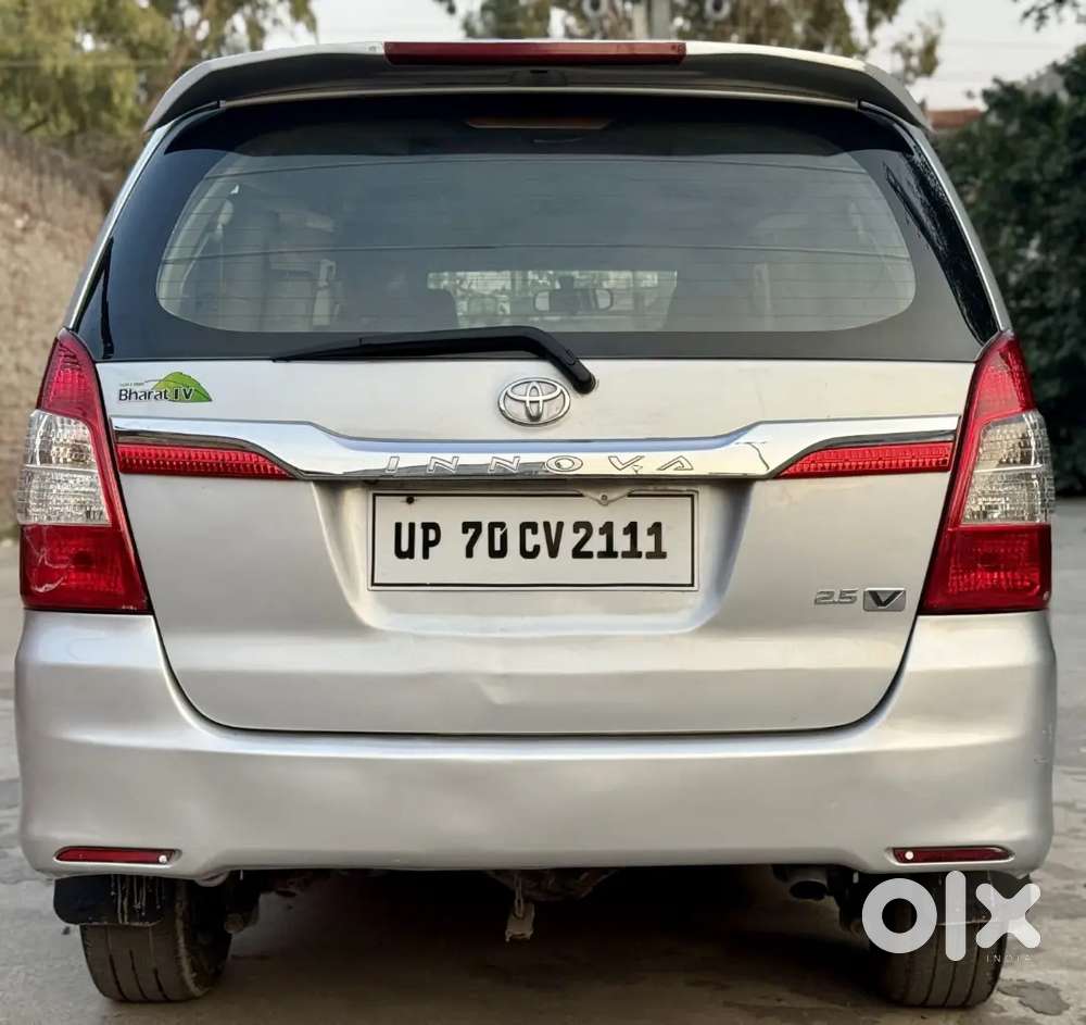 Toyota Innova Vx 2015