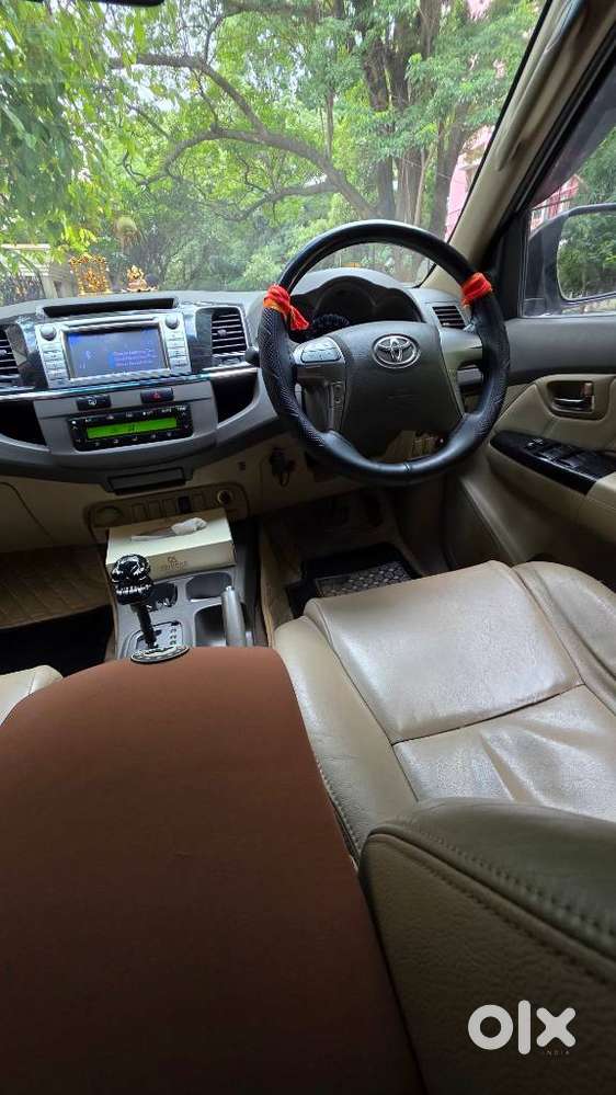 Toyota Fortuner 3.0 4x2 Automatic, 2012, Diesel