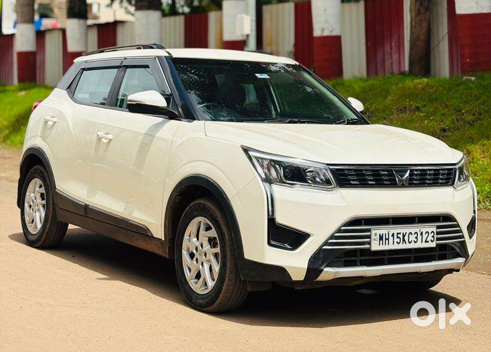 Mahindra Xuv300 W8 Diesel, 2025