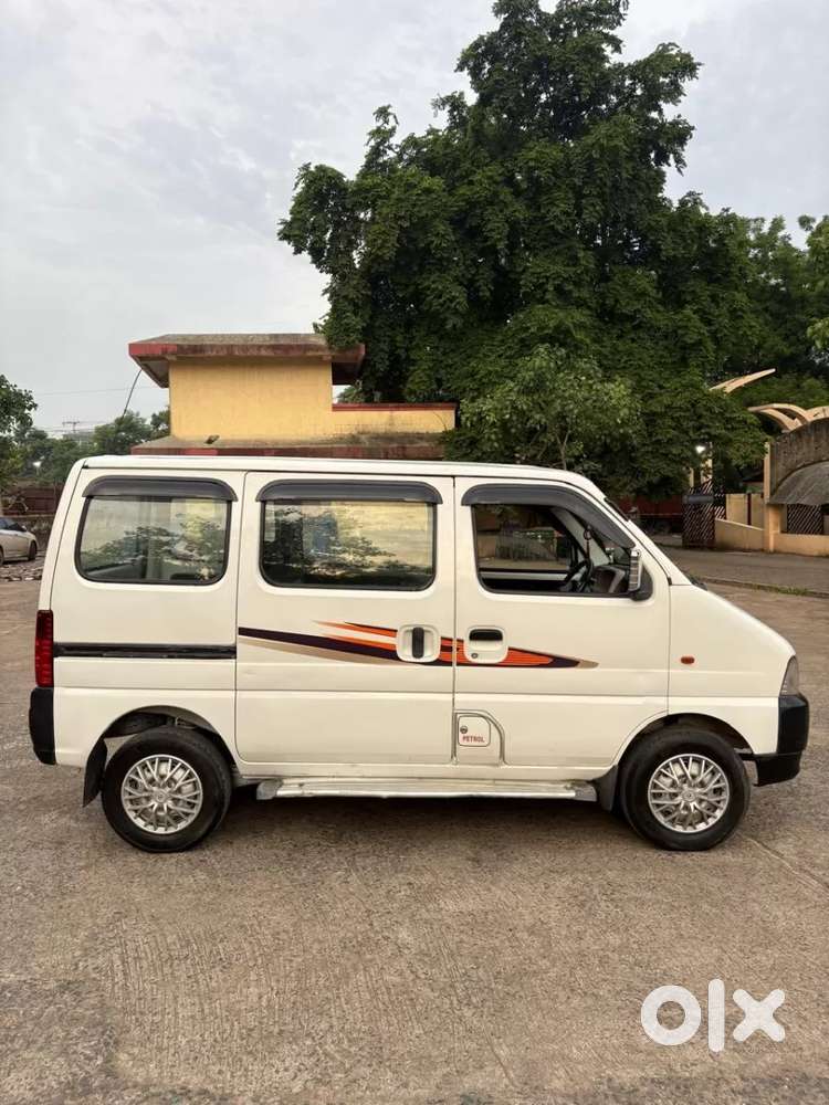 Maruti Suzuki Eeco 5 Str, 2017, Petrol