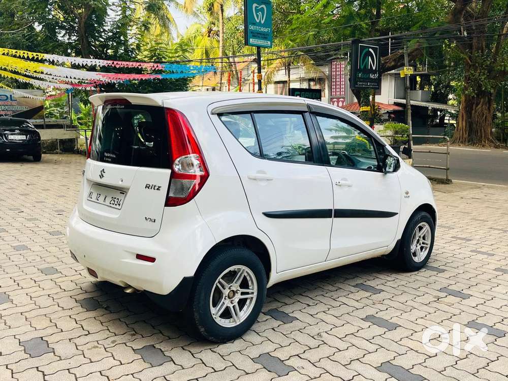 Maruti Suzuki Ritz Vxi Genus, 2015, Petrol