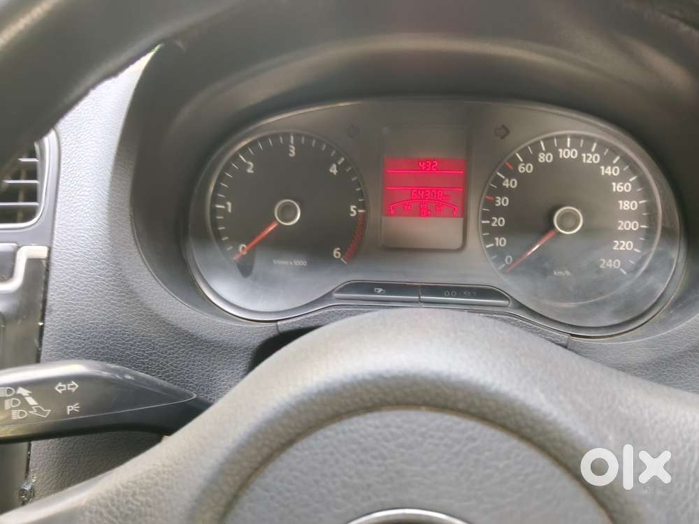 Volkswagen Polo 2014 Diesel 64000 Km Driven