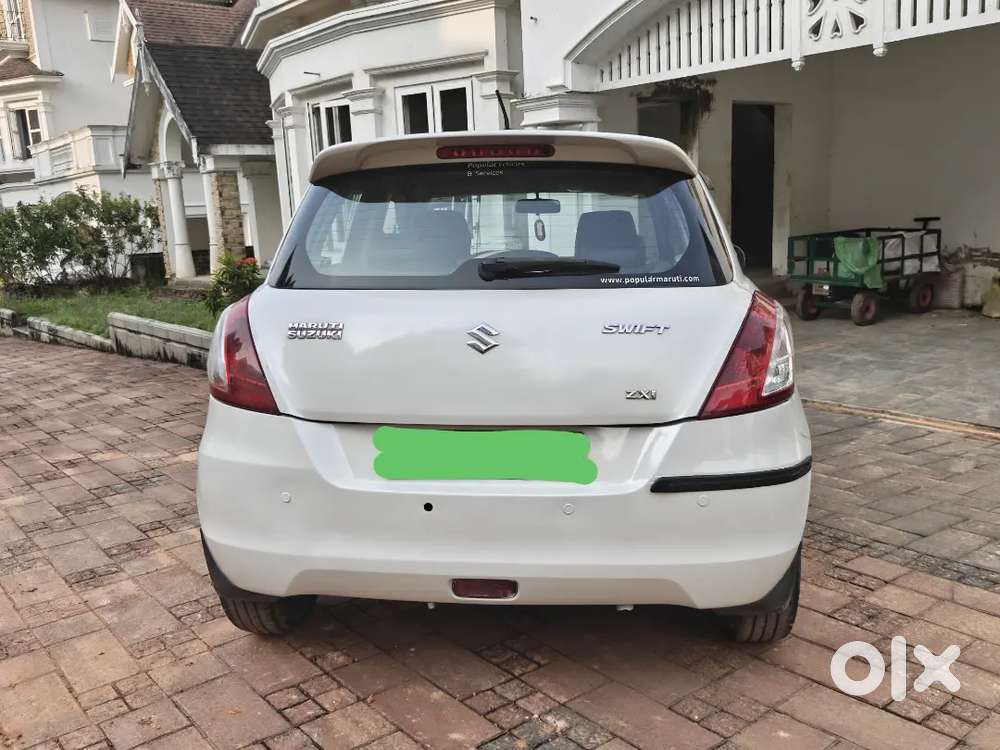 Swift 2015 Zxi