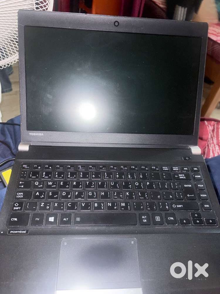 Toshiba Port&eacute;g&eacute; R30-A
