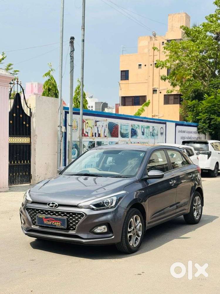 Hyundai I20 Petrol Asta Option, 2019, Petrol