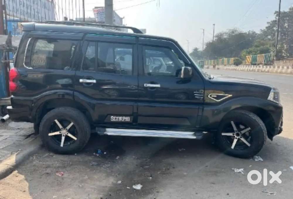 Good Condition Car Hai Baihar Bhanderi Ke Pass Hai Gadi