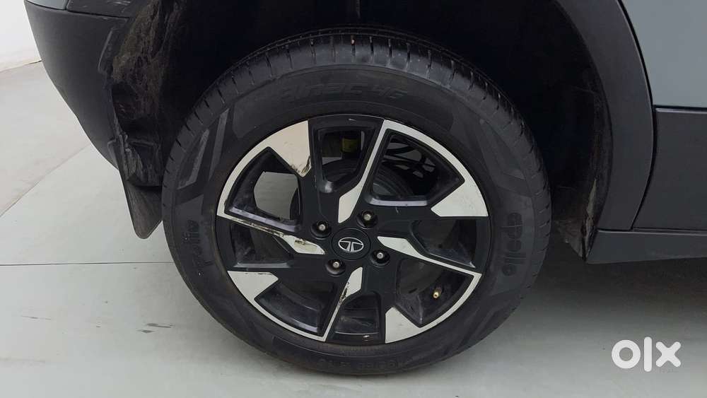 Tata Punch Creative Amt, 2023, Petrol
