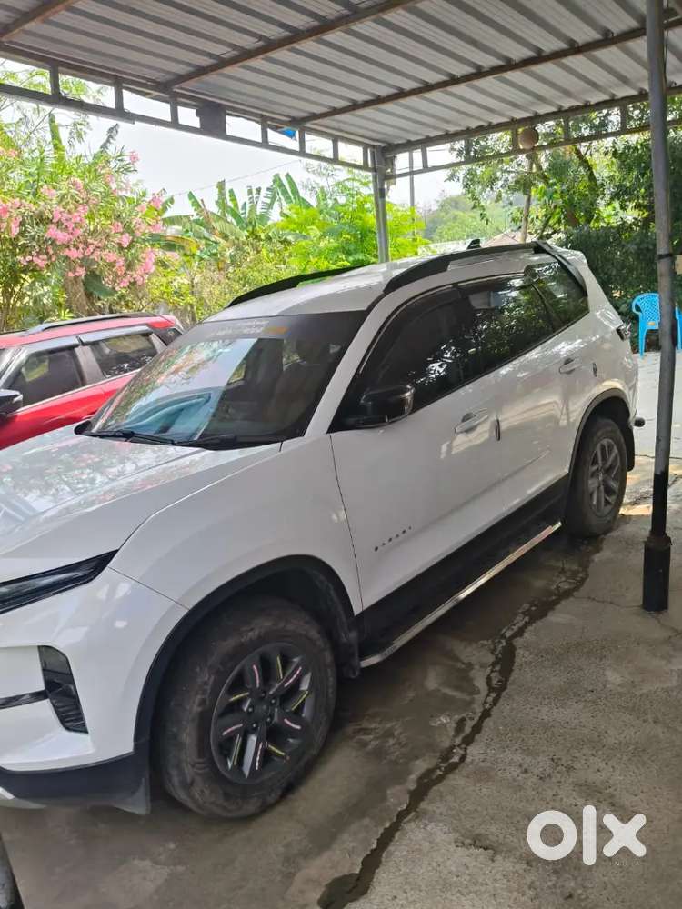 Tata Safari 2024 Diesel 11000 Km Driven