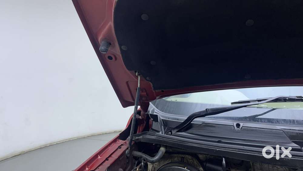 Mahindra Tuv 300 Mhawk100 T8, 2016, Diesel