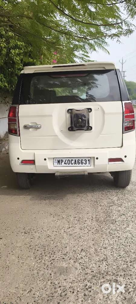 Mahindra Tuv 300 2018 Diesel 90000 Km Driven