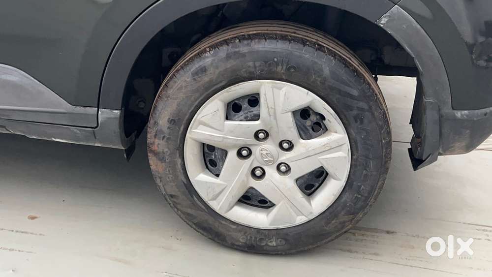 Hyundai Venue 1.2 S Plus, 2021, Petrol