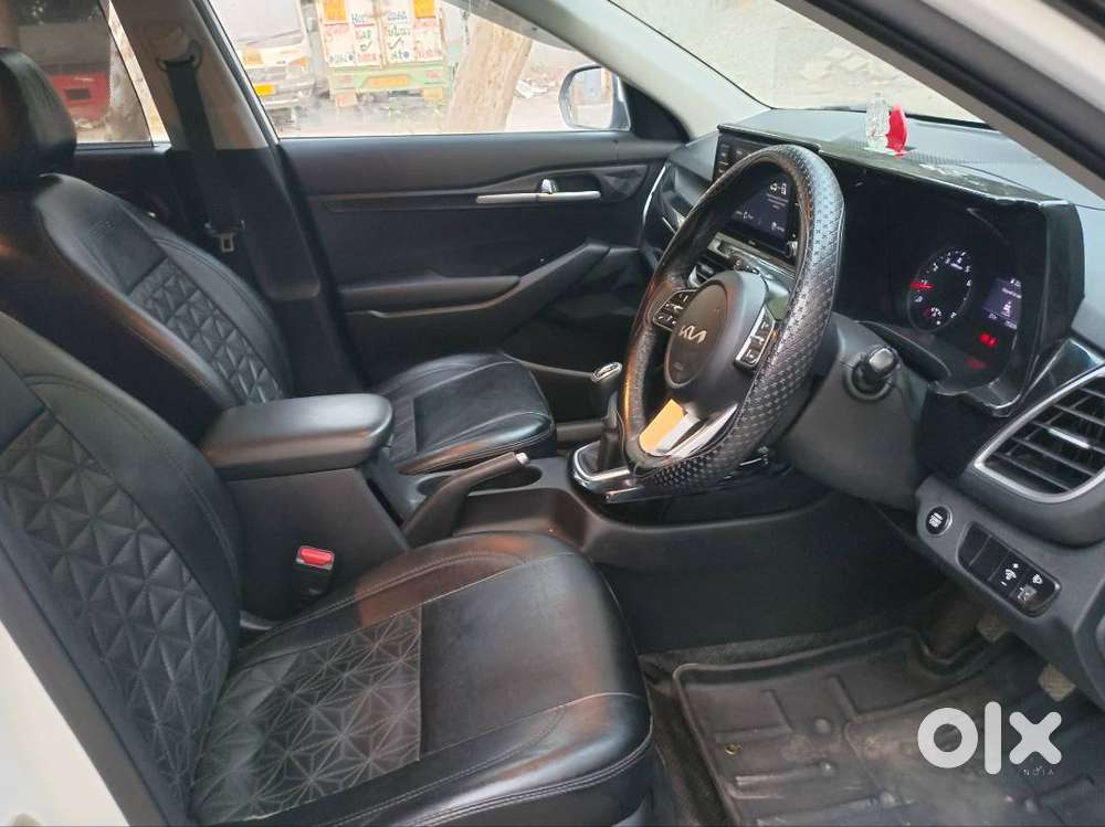 Kia Seltos 2021 Petrol Well Maintained,