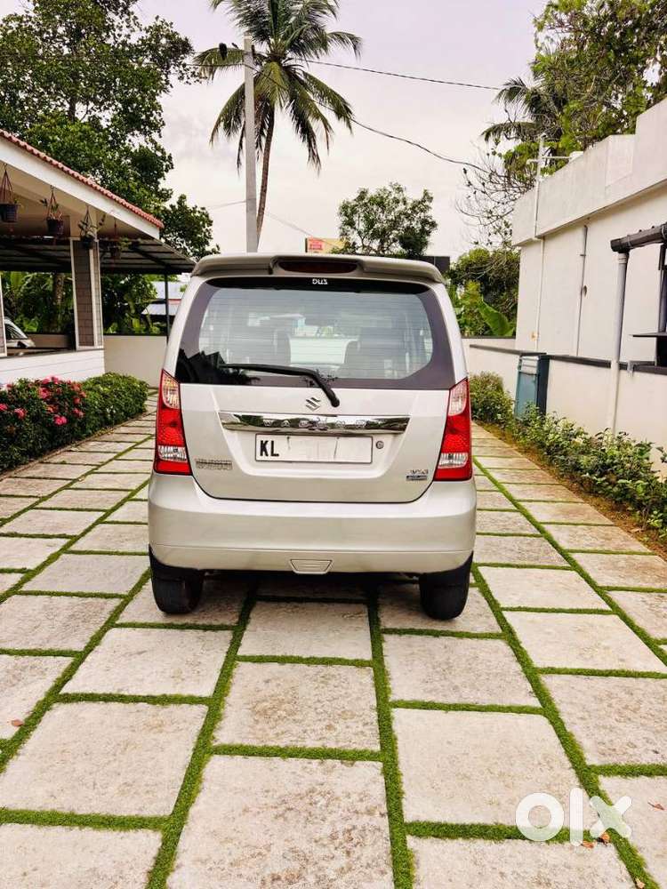 Maruti Suzuki Wagon R Vxi Amt Opt, 2017, Petrol