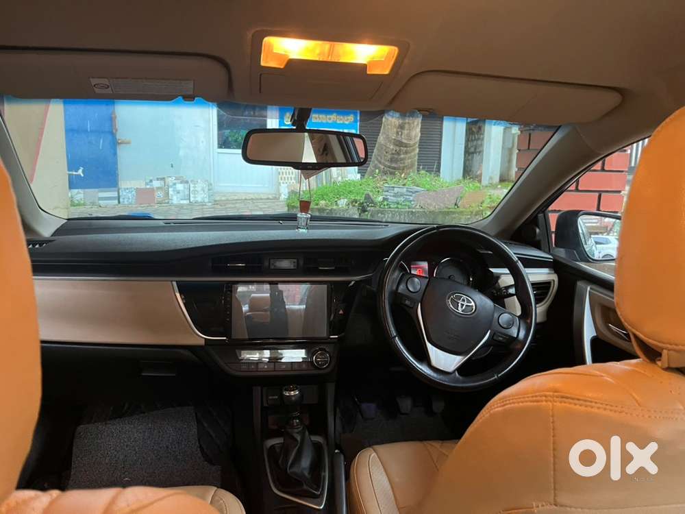 Toyota Corolla Altis 2014