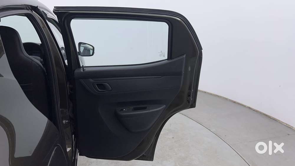 Renault Kwid Rxt 1.0, 2023, Petrol