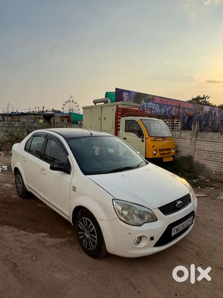 Model :2010
Second Owner
Android System
Reverse Camera