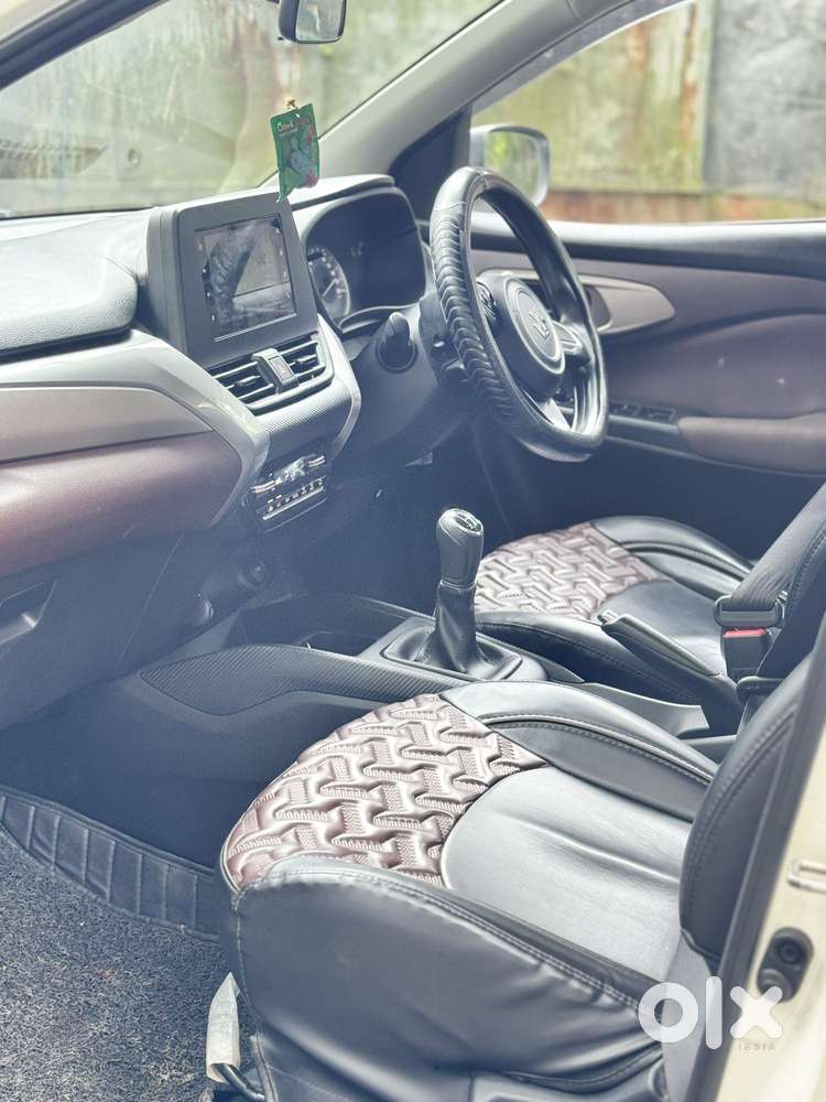 Maruti Suzuki Fronx Delta Plus 1.2l Mt, 2024, Petrol