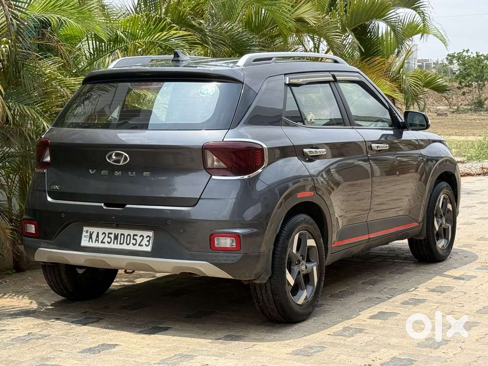 Hyundai Venue Sx Mt, 2021, Diesel