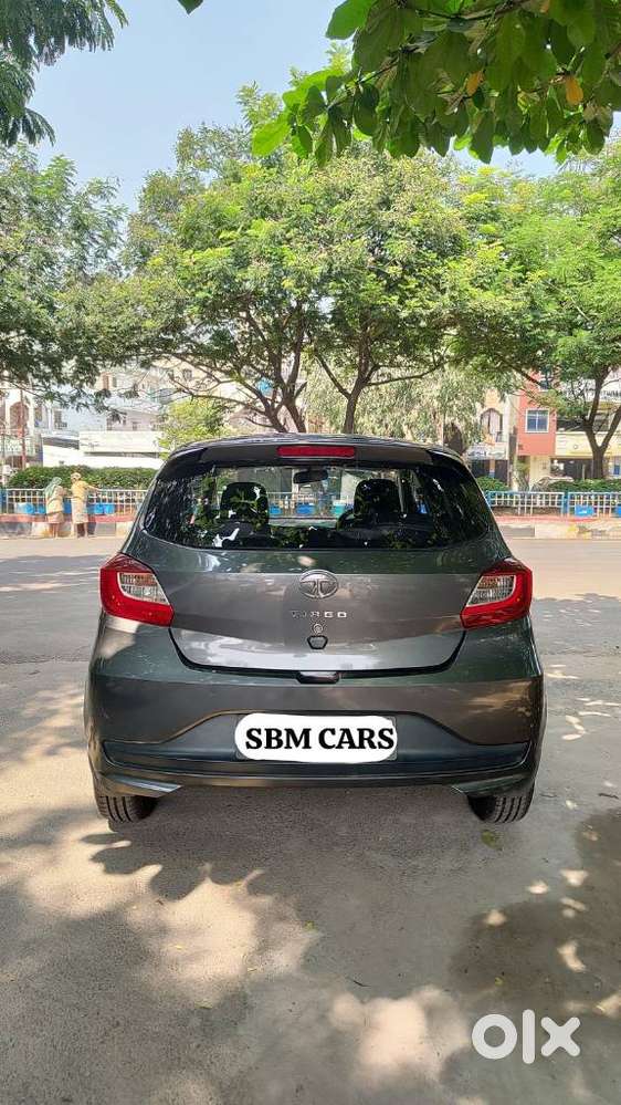 Tata Tiago, 2021, Petrol
