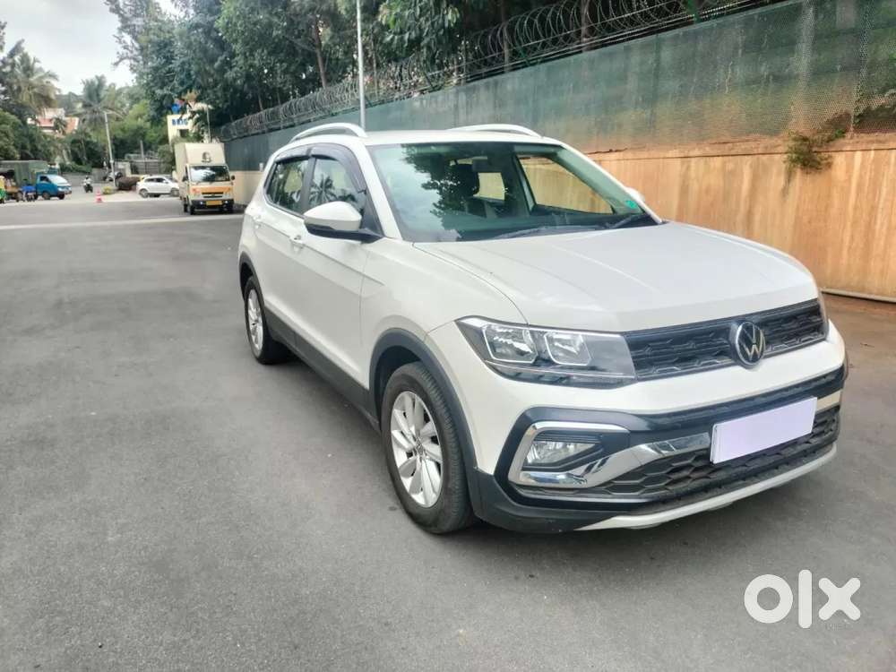 Volkswagen Taigun 1.0 Tsi Highline At, 2022, Petrol
