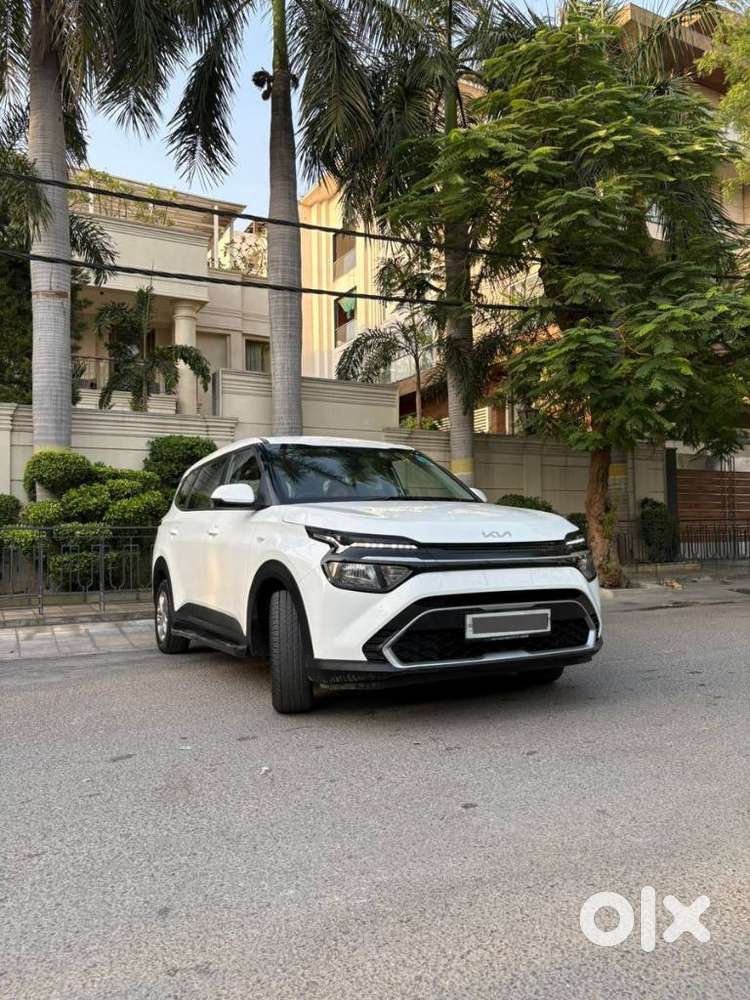 Kia Carens 1.5 Premium 7 Str, 2022, Petrol