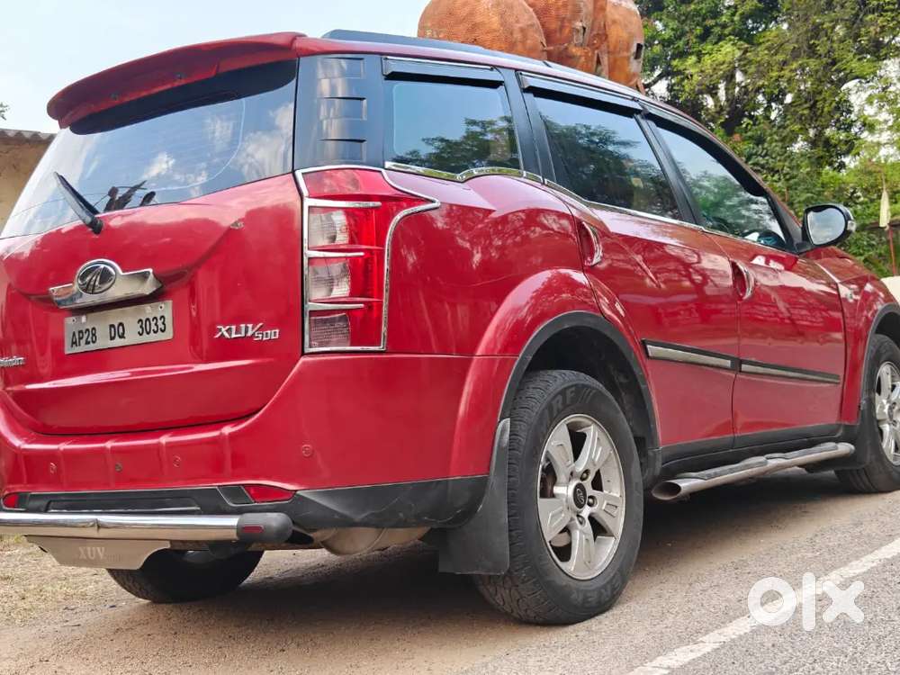 Mahindra Xuv500 W8  Model 2012 Colour Maroon