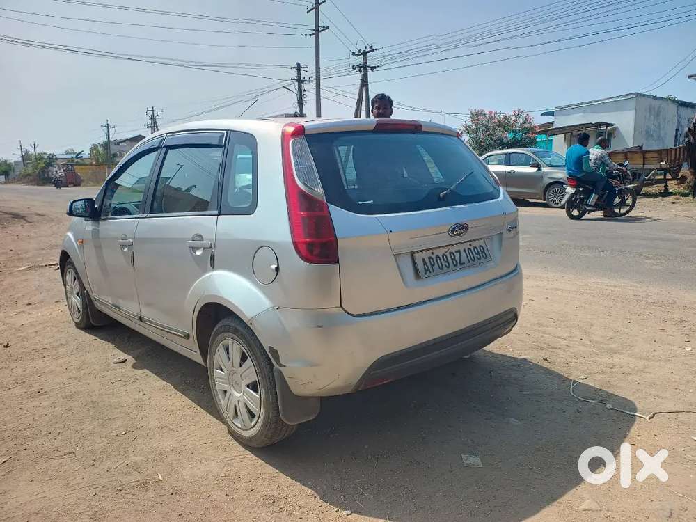 Ford Figo 2010 Petrol Zxi