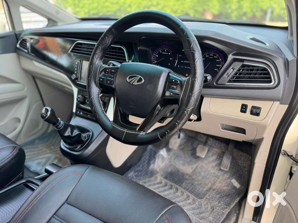Mahindra Marazzo M6 8str, 2020, Diesel