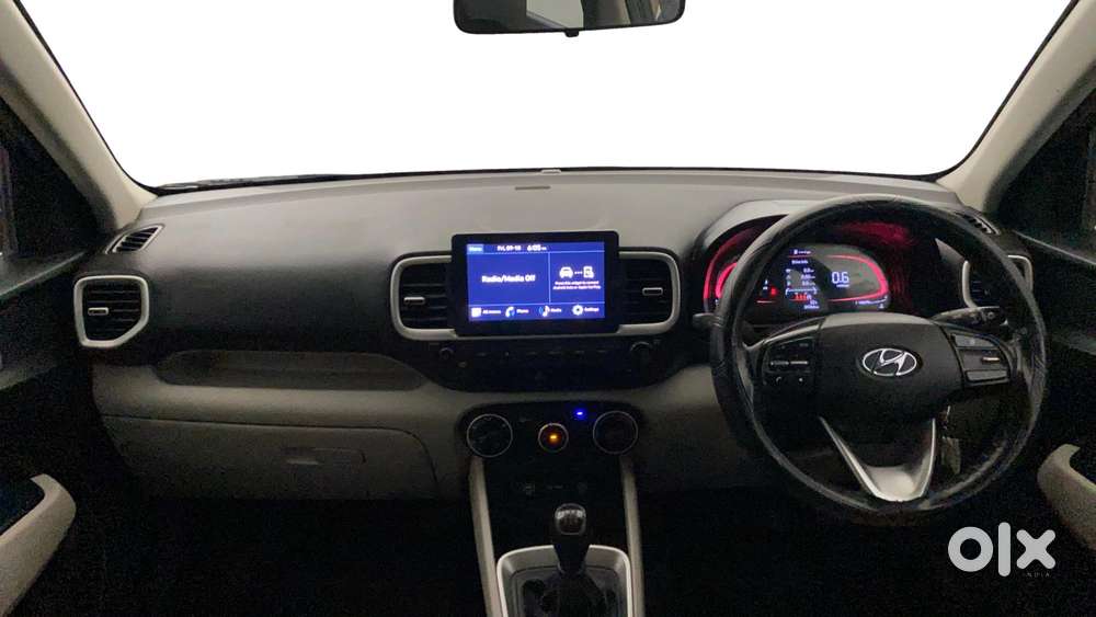 Hyundai Venue 1.2 S (o), 2023, Petrol