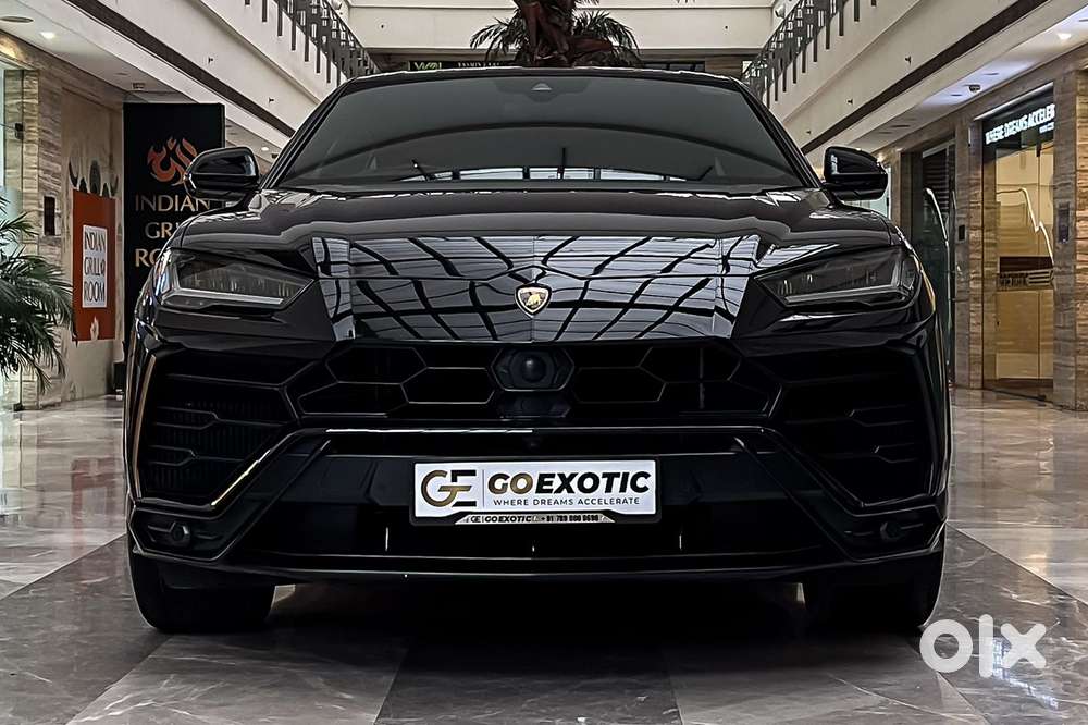 Lamborghini Urus, 2021, Petrol