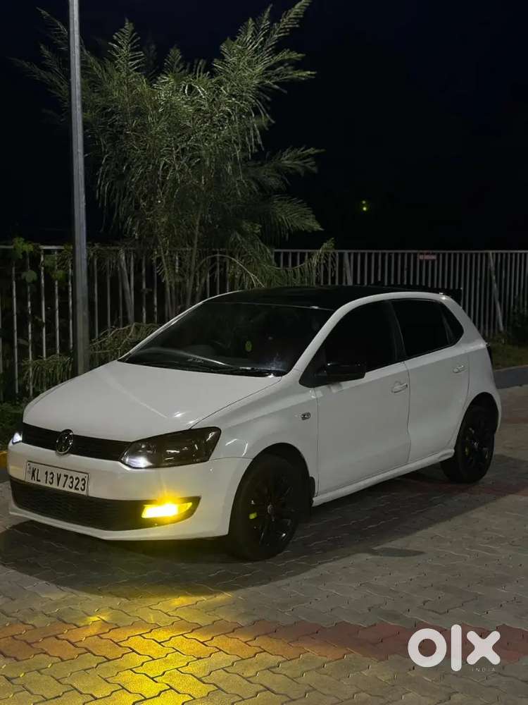 Volkswagen Polo 2011 Petrol 104800 Km Driven