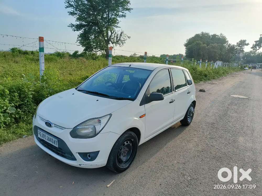 Ford Figo 1.2 Petrol 2013