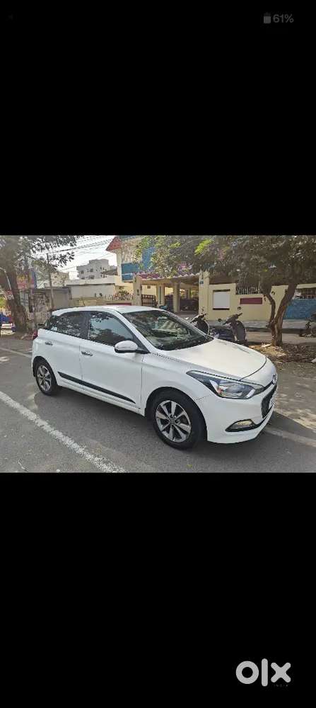Hyundai Elite I20 Diesel 2016 Top-end Model Less Driven Showroom Track