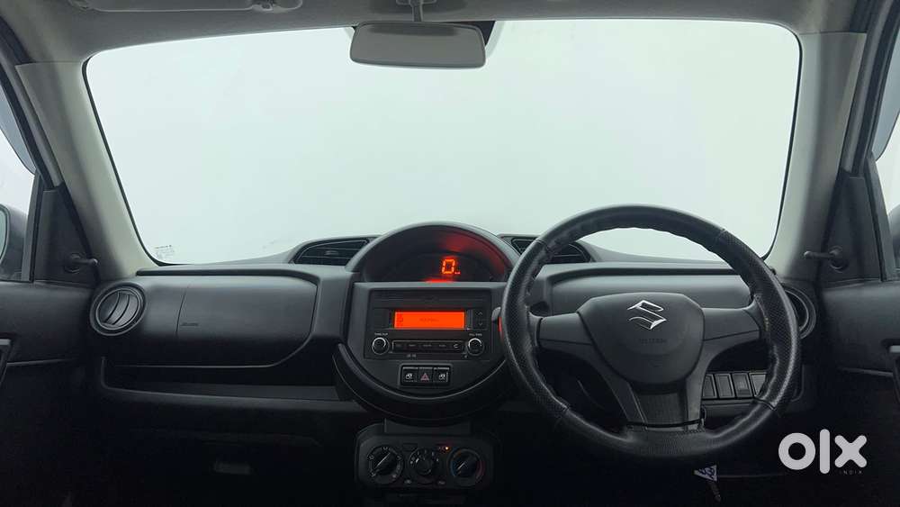 Maruti Suzuki S-presso Vxi, 2023, Petrol