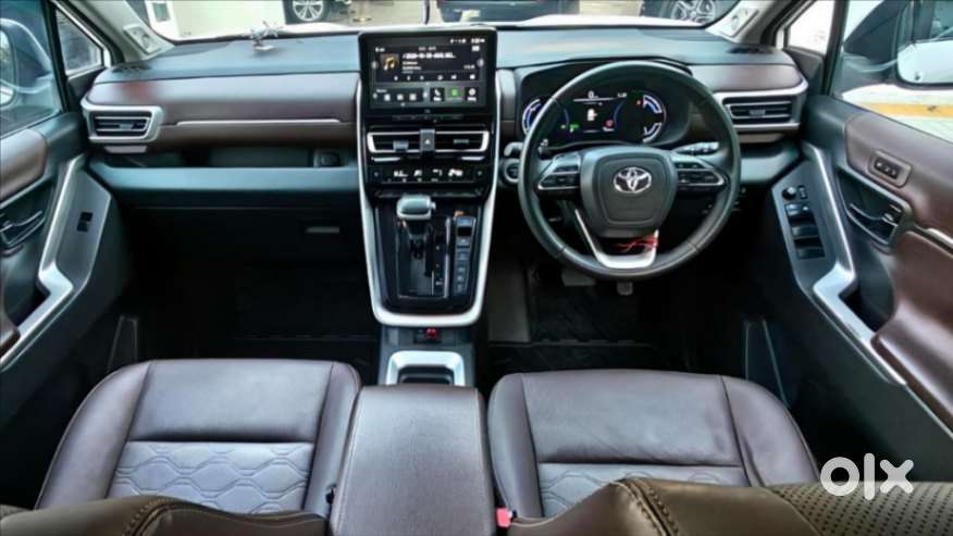 Toyota Innova Hycross 2.0 Zx Hybrid 7 Str, 2024, Electric