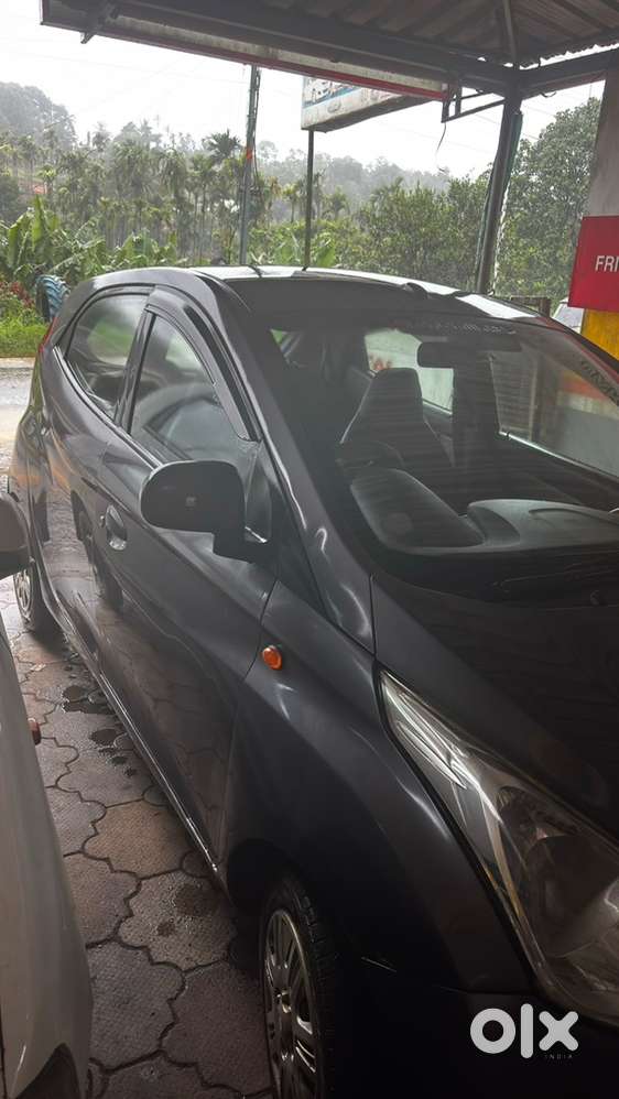 Hyundai Eon 2018 Petrol 60000 Km Driven