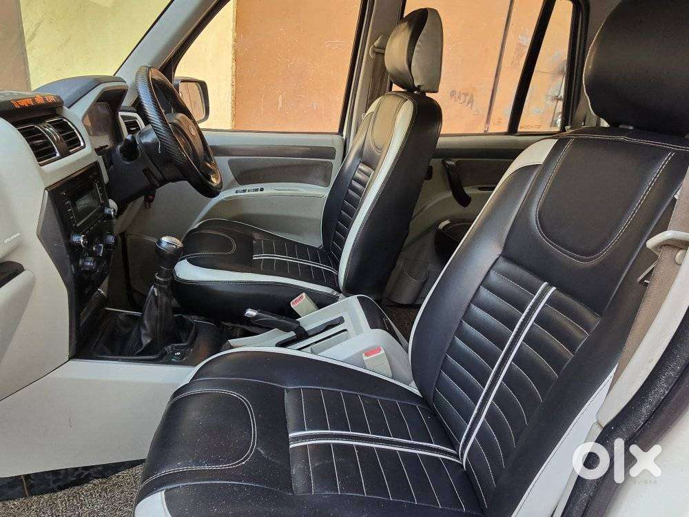 Mahindra Scorpio S6 Plus, 2017, Diesel