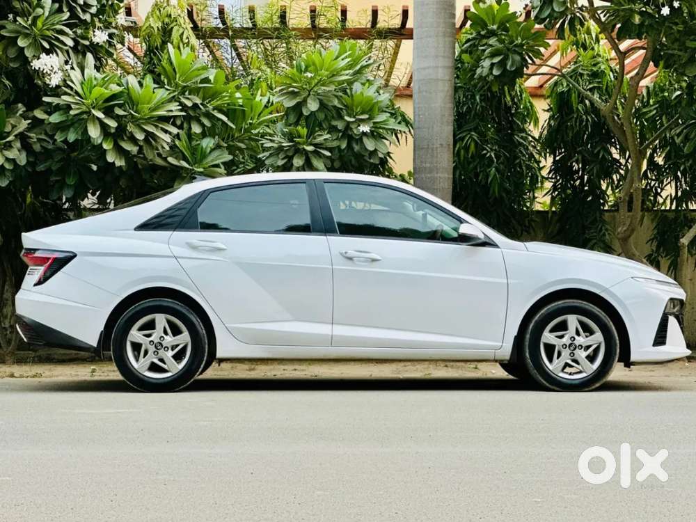 Hyundai Verna, 2023, Petrol