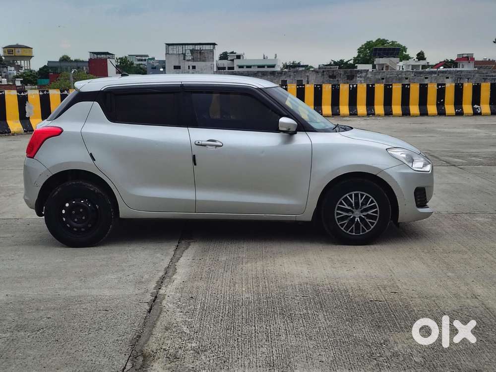 Maruti Suzuki Swift Vxi, 2020, Petrol