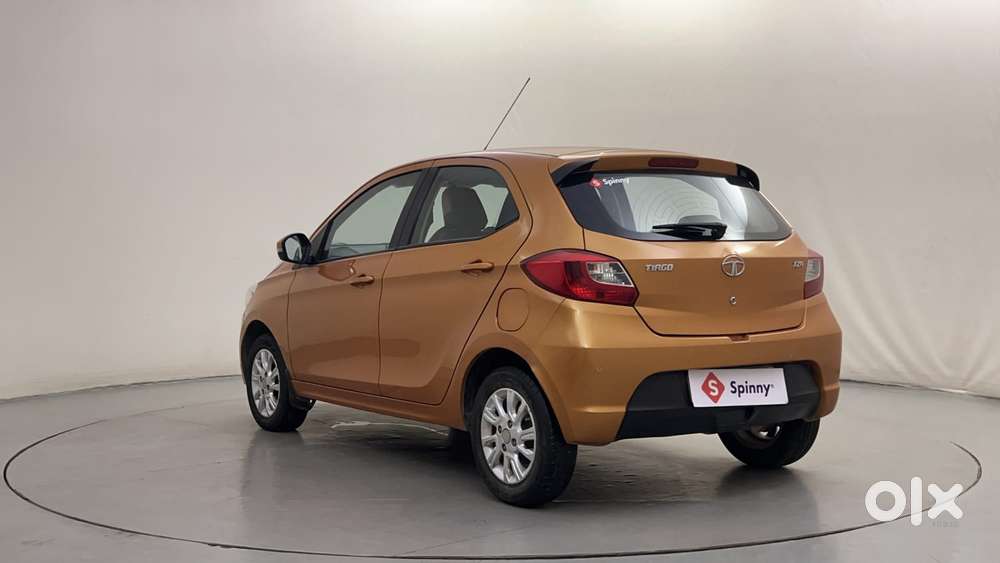 Tata Tiago Xza, 2017, Petrol