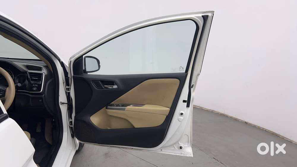 Honda City I-vtec S, 2016, Petrol